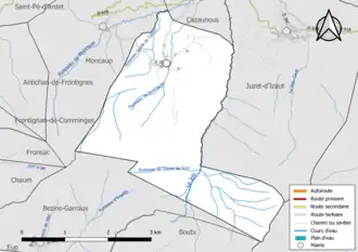 Carte en couleur présentant le réseau hydrographique de la commune