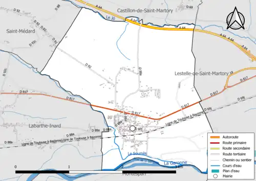 Carte en couleur présentant le réseau hydrographique de la commune