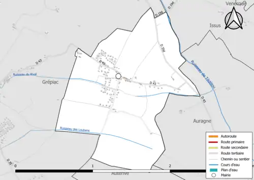 Carte en couleur présentant le réseau hydrographique de la commune