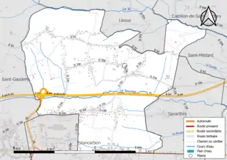 Carte en couleur présentant le réseau hydrographique de la commune