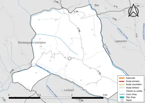 Carte en couleur présentant le réseau hydrographique de la commune
