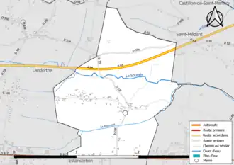 Carte en couleur présentant le réseau hydrographique de la commune