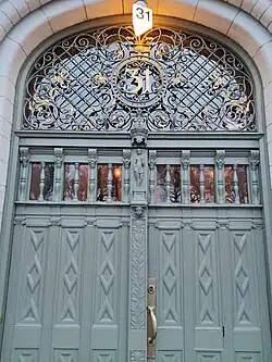 Strandvägen n° 31 : entrée.