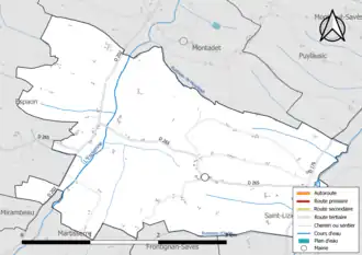Carte en couleur présentant le réseau hydrographique de la commune