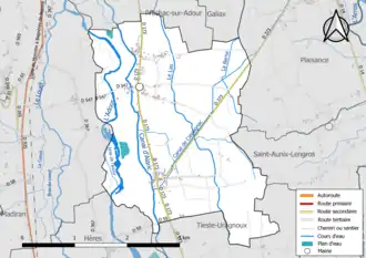 Carte en couleur présentant le réseau hydrographique de la commune
