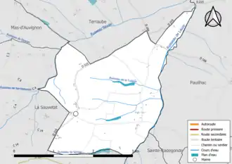 Carte en couleur présentant le réseau hydrographique de la commune