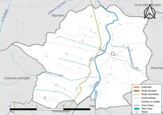 Carte en couleur présentant le réseau hydrographique de la commune