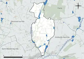 Carte en couleur présentant le réseau hydrographique de la commune