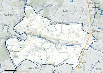 Carte en couleur présentant le réseau hydrographique de la commune