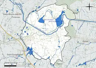 Carte en couleur présentant le réseau hydrographique de la commune