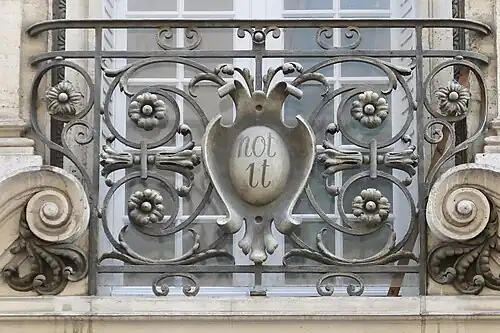 Détail, « Not it ».