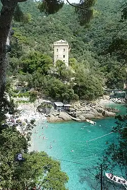 La tour.