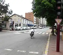 Passez-vélo 3 directions à Sceaux.