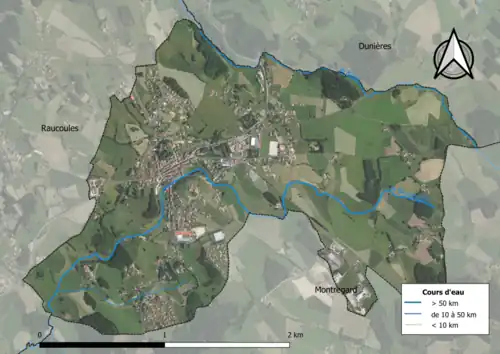 Vue aérienne du territoire communal.