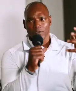 Description de l'image 49ers legend Bryant Young.png.