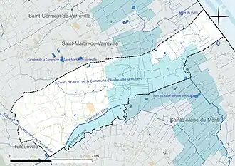 Carte en couleur présentant le réseau hydrographique de la commune