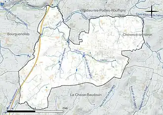 Carte en couleur présentant le réseau hydrographique de la commune