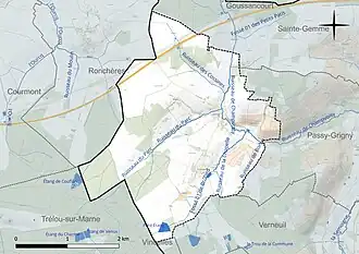 Carte en couleur présentant le réseau hydrographique de la commune