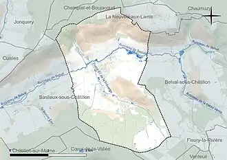 Carte en couleur présentant le réseau hydrographique de la commune