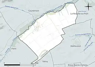 Carte en couleur présentant le réseau hydrographique de la commune
