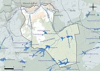 Carte en couleur présentant le réseau hydrographique de la commune
