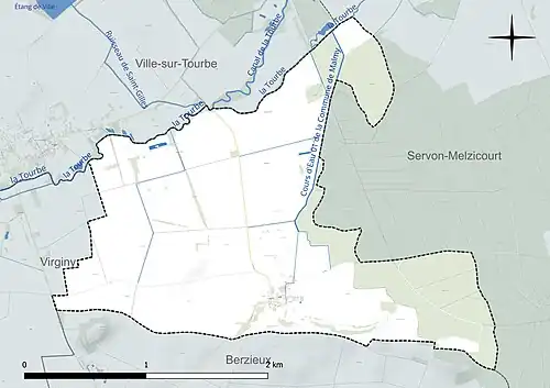 Carte en couleur présentant le réseau hydrographique de la commune