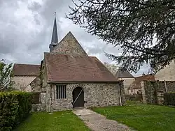 L'église Saint-Denis.