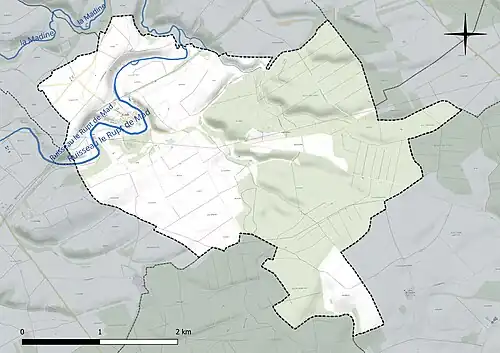 Carte en couleur présentant le réseau hydrographique de la commune