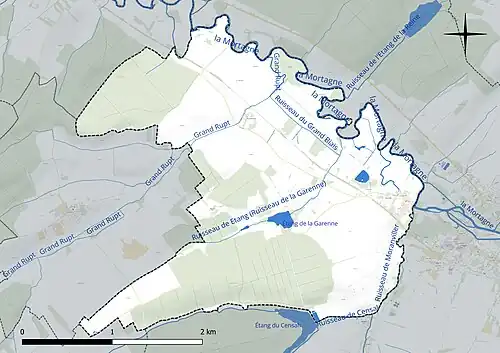 Carte en couleur présentant le réseau hydrographique de la commune