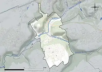 Carte en couleur présentant le réseau hydrographique de la commune