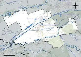 Carte en couleur présentant le réseau hydrographique de la commune