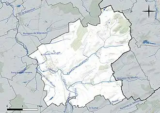 Carte en couleur présentant le réseau hydrographique de la commune