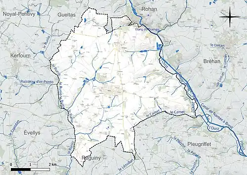 Carte en couleur présentant le réseau hydrographique de la commune