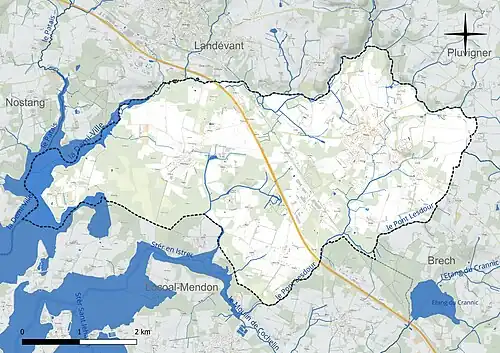 Carte en couleur présentant le réseau hydrographique de la commune