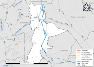 Carte en couleur présentant le réseau hydrographique de la commune