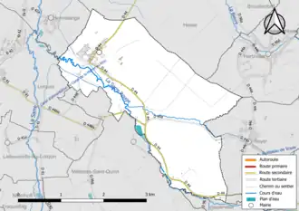 Carte en couleur présentant le réseau hydrographique de la commune