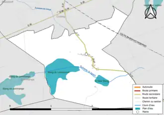Carte en couleur présentant le réseau hydrographique de la commune