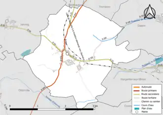 Carte en couleur présentant le réseau hydrographique de la commune