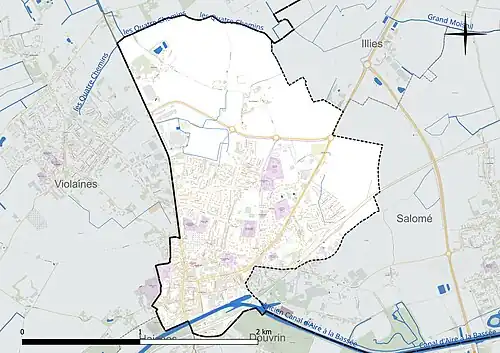 Carte en couleur présentant le réseau hydrographique de la commune