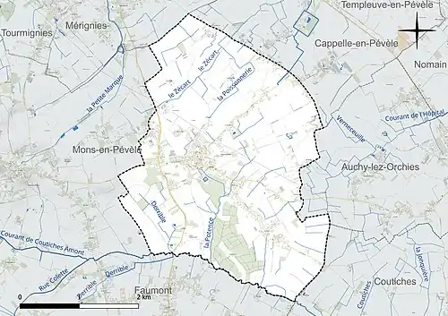 Carte en couleur présentant le réseau hydrographique de la commune