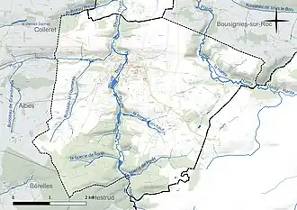Carte en couleur présentant le réseau hydrographique de la commune