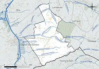 Carte en couleur présentant le réseau hydrographique de la commune