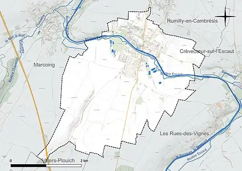 Carte en couleur présentant le réseau hydrographique de la commune