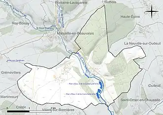 Carte en couleur présentant le réseau hydrographique de la commune