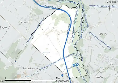 Carte en couleur présentant le réseau hydrographique de la commune