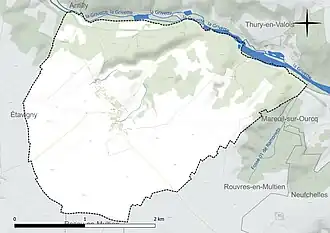 Carte en couleur présentant le réseau hydrographique de la commune