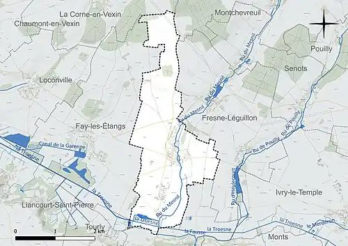 Carte en couleur présentant le réseau hydrographique de la commune