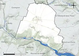 Carte en couleur présentant le réseau hydrographique de la commune
