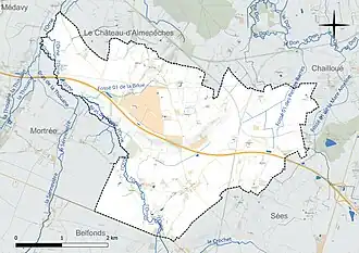 Carte en couleur présentant le réseau hydrographique de la commune
