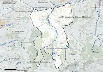Carte en couleur présentant le réseau hydrographique de la commune